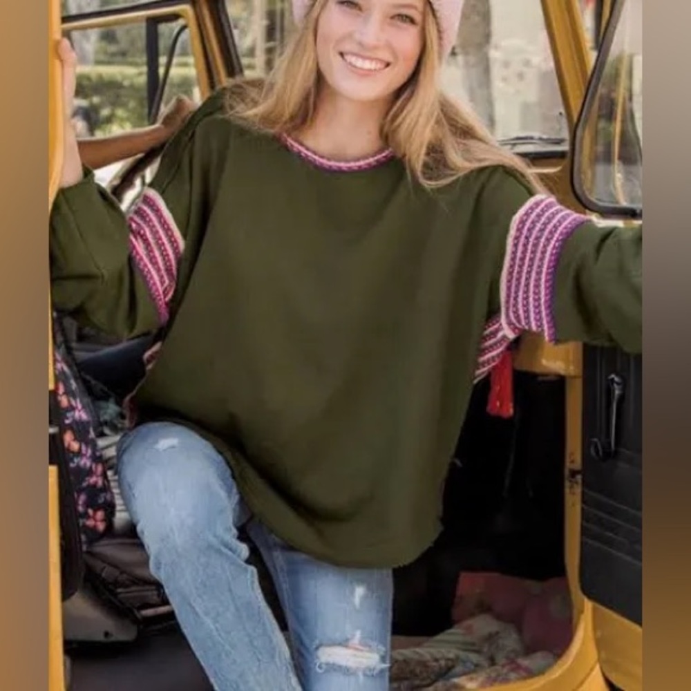 NATURAL LIFE Olive Sweatshirt with Pink Knit Trim Sz s/M Boho Earthy Granola